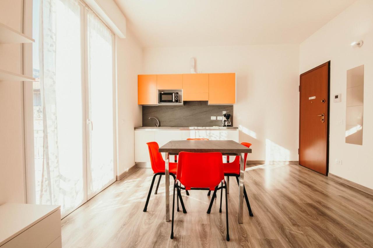 Al 13 Rosso - Lakeside Leisure & Business Стреза Экстерьер фото